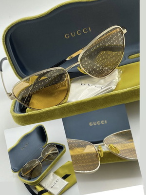 Gucci GG0803S Sunglasses new with case and cleaning cloth