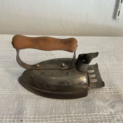 Electric iron old used with wooden handle collectible