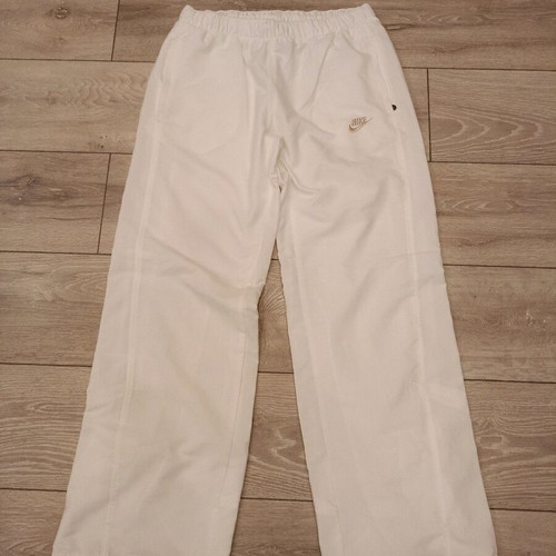Nike retro women's white pants like new