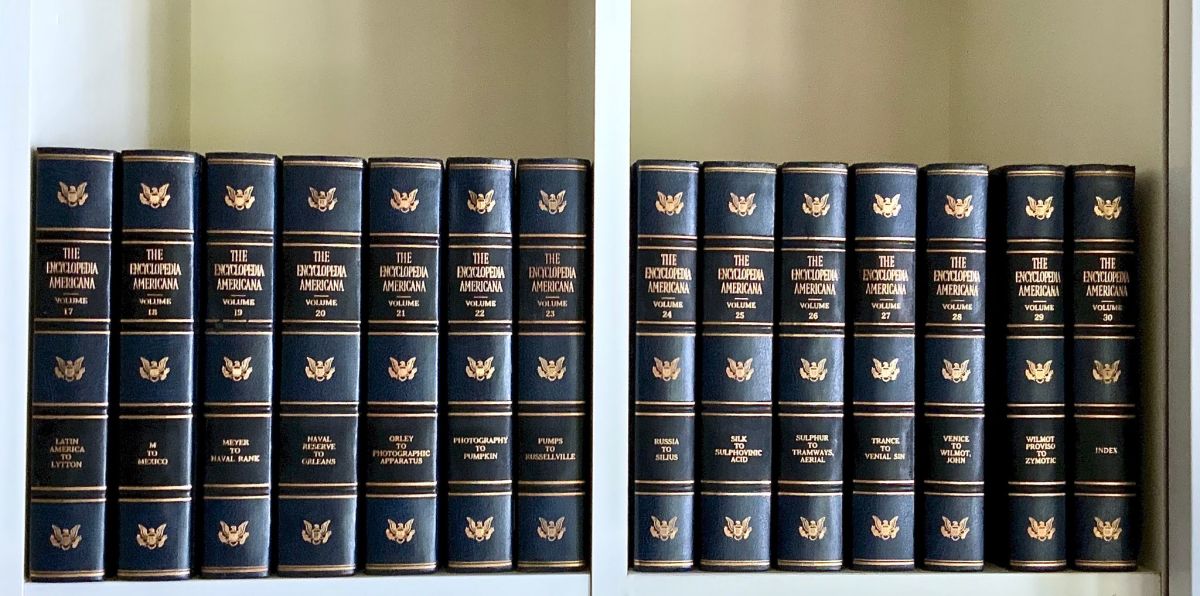 The Encyclopedia Americana 30 Volume… - € 250,00 - Vendora.cy