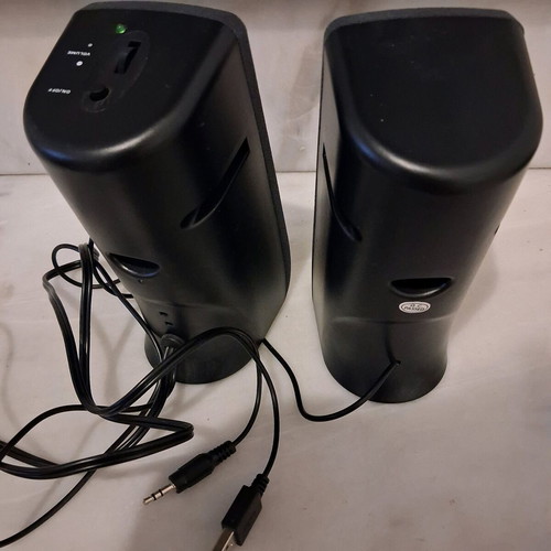 Turbo-X Speaker2.0 M100 USB/AUX computer speakers used