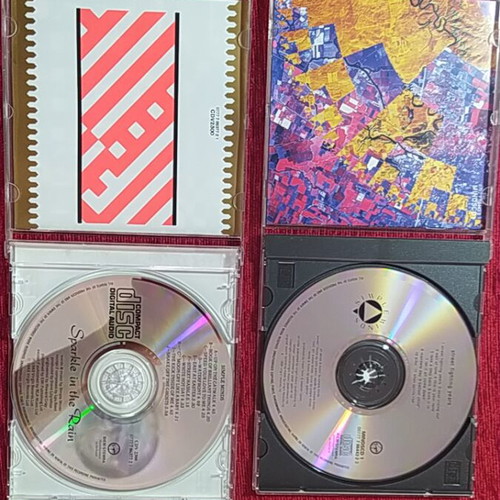 Simple Minds 4 CD set like new, rock genre