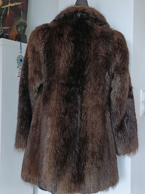Ostinelli racoon fur Italian, short, like new, brown