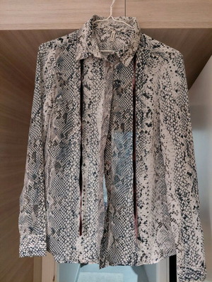 Stradivarius shirt new, size S, beige with brown details