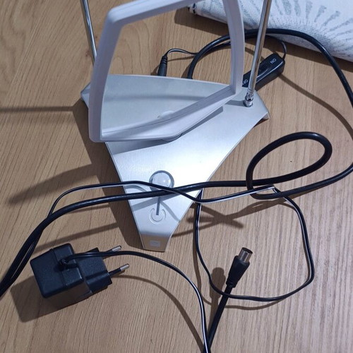One For All SV9365 indoor TV antenna used