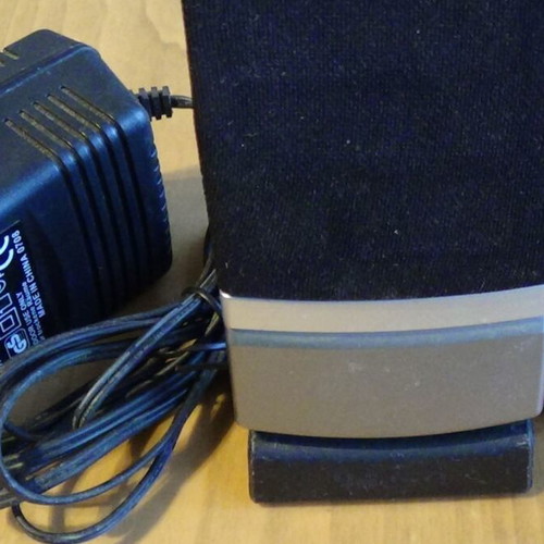 Σύστημα ηχείων Genius SW-F2.1 700 σαν καινούργιο 2.1 για υπολογιστή