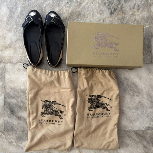 Women's leather ballerina flats, size 38, black and beige