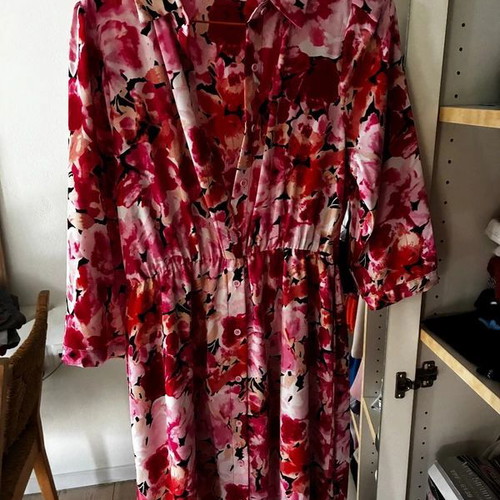 Suzzy & Milly midi dress with front button shirt style, floral pink