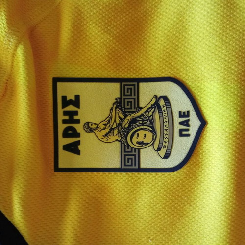Aris Thessaloniki Kappa Kombat Jersey Large No 2 like new