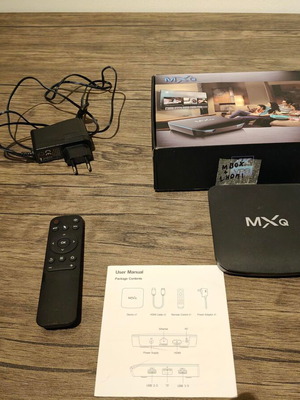 Android TV Box MXQ like new with remote and accessories
