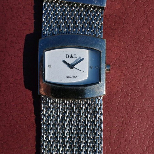 B&L women's watch with metal bracelet vintage like new