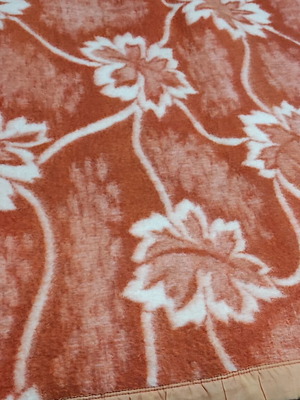 Double-sided blanket, cinnamon color, all-wool, size 220x190, like new