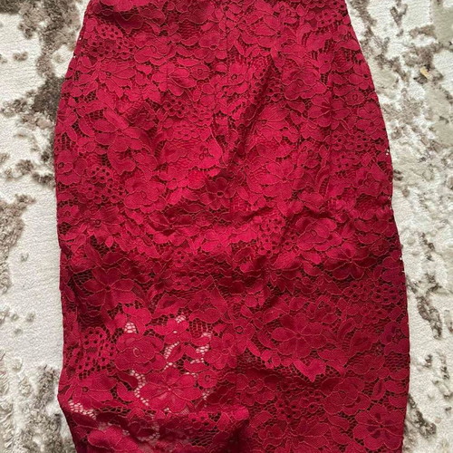 BSB skirt with lace new, size 40