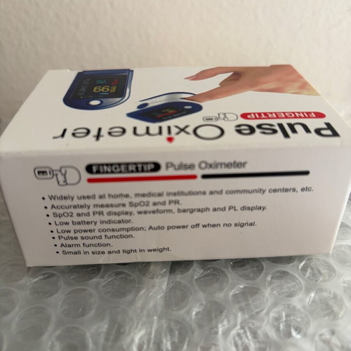 Pulse oximeter fingertip new with LED display