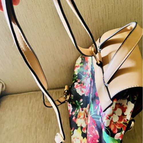 Fullah Sugah floral backpack with beige flap