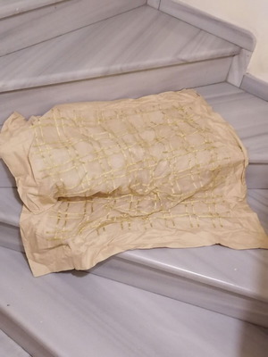 Pure silk Indian tablecloth 1x1 m and 0.5x0.5 m, new