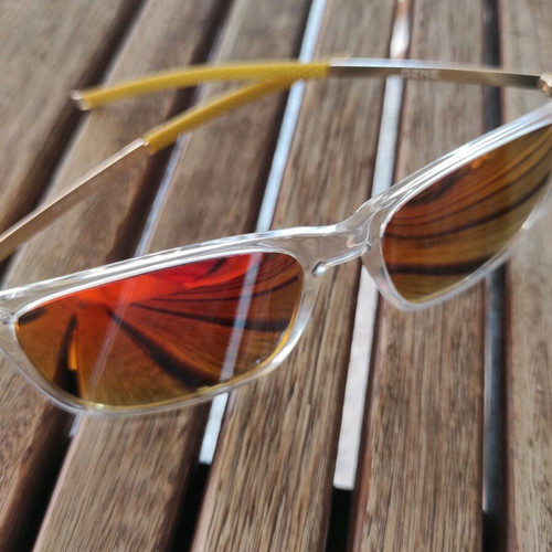 OZNE sunglasses like new, unisex with orange-red mirror lens