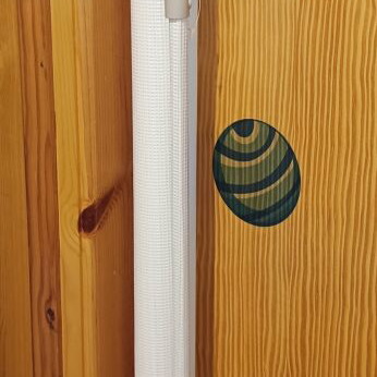 Giordani Retractable Safety Gate for Children and Pets like new