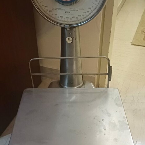 Grocery store scale used