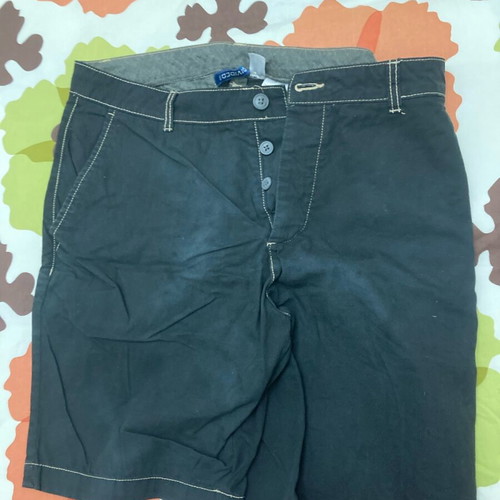 Pull & Bear men's modern shorts used, size L