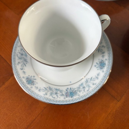 Σετ τσαγιού Noritake Blue Hill 12 τμχ σαν καινούργιο
