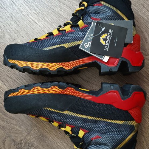 La Sportiva Aequilibrium Hike GTX hiking shoes, women's size 40.5