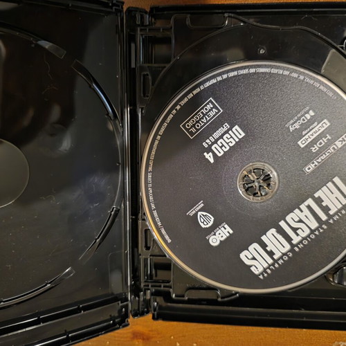 The Last of Us 4K Bluray complete two seasons like new