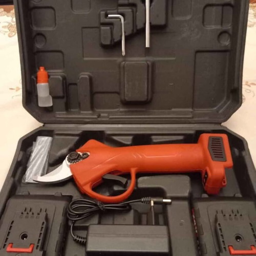 Battery-powered pruning shears 30mm large blade 25mm small