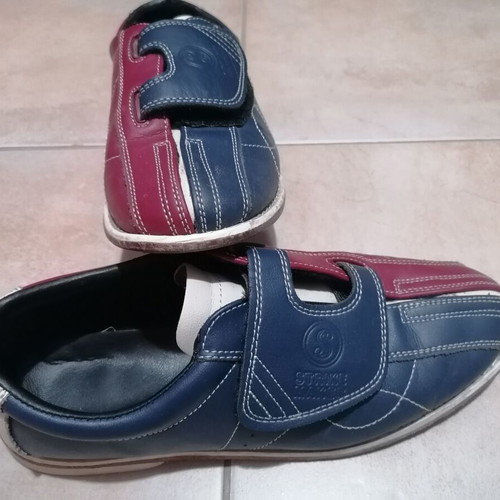 Bowling shoes like new, size 42 with scratch fastening