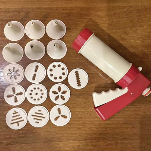 Cookie making set new with many shape accessories