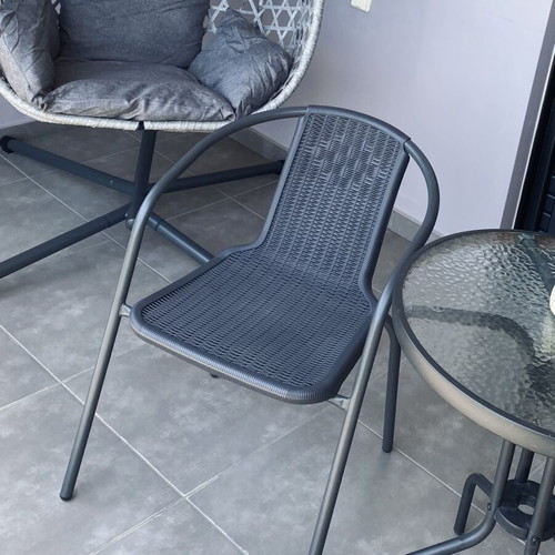 Chairs like new, set of 2
