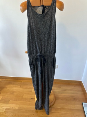 Zara jumpsuit used, grey, size small with zipper