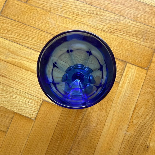 Vintage cobalt blue wine glass, 15cm