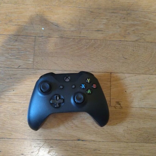 Xbox controller like new