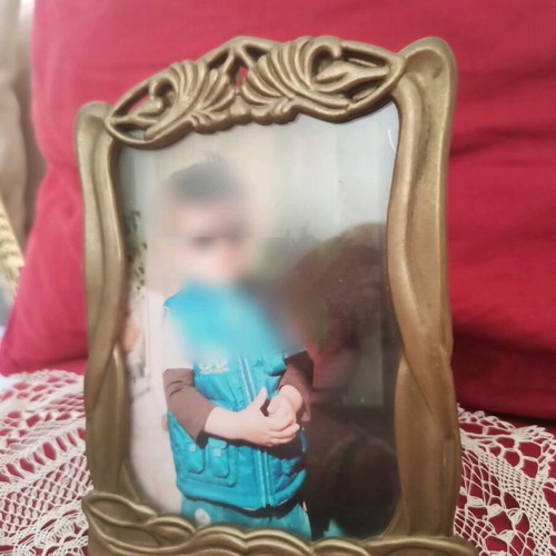 Bronze romantic photo frame with blue velvet backing 16x11.5 cm