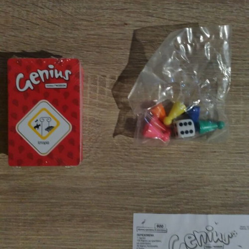 Board game knowledge Genius new