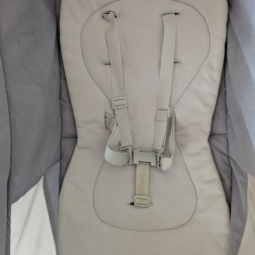 Chicco Baby Hug Pro 5-in-1 Baby Cradle Gray used