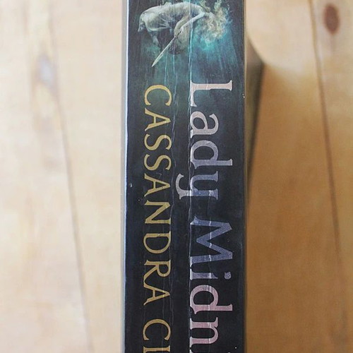 Lady Midnight book one of The Dark Artifices series used, English