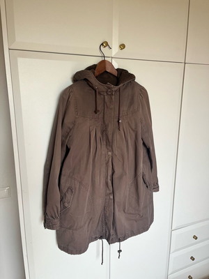 Brown Zara Parka used size M with removable lining