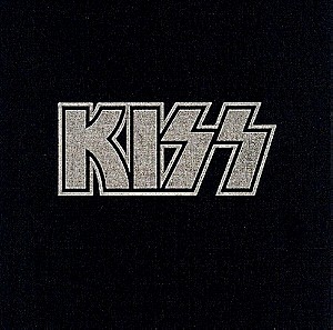 Very rare KISS "THE BOX SET" 5-CD + BOOK + Catalogue  (Velvet front with glossy metallic KISS logo)