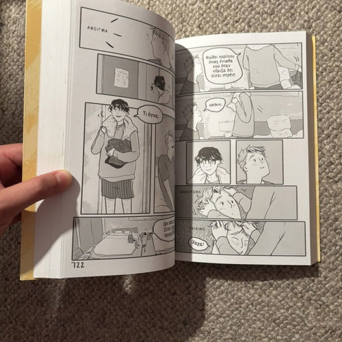 Heartstopper books volumes 1-5 by Alice Oseman