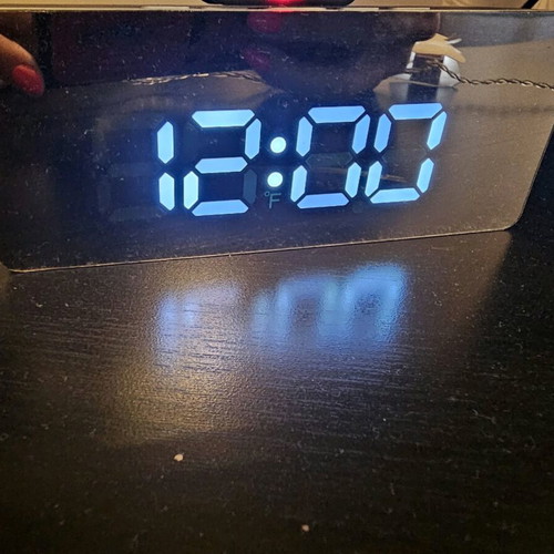 Digital clock new