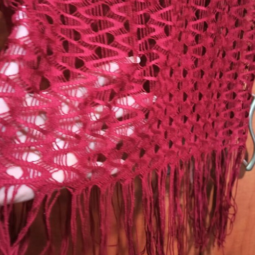 Beach Kaftan like new, burgundy, size S/M, knitted with fringes