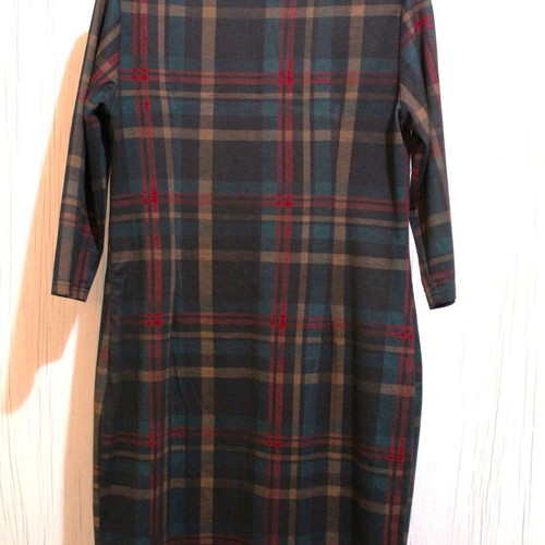 Make Up women's dress used, size large, multicolor
