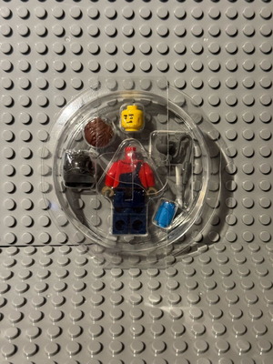 Lego Minifigure Harl Hubbs καινούργιο, με welding gun και κράνος
