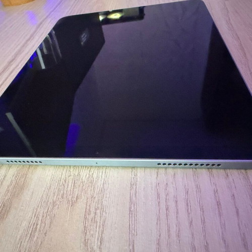 iPad Air 4th Gen WiFi 64GB 2020 Space Grey like new