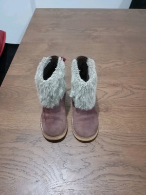 Castor boots with fur like new, purple, size 26