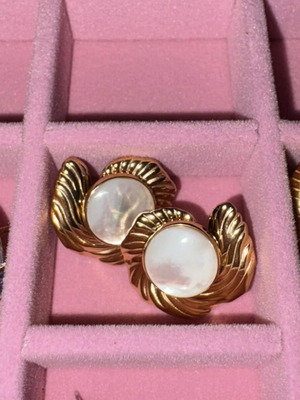 Stainless steel earrings new, gold with white marble