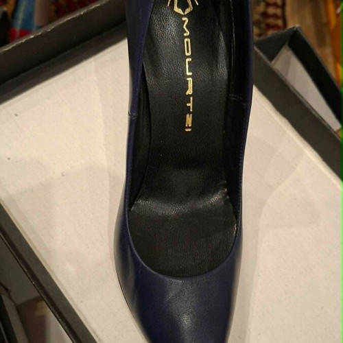 Mourtzi Navy pumps size 38.5 like new
