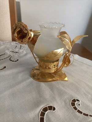 Gilded home decoration like new